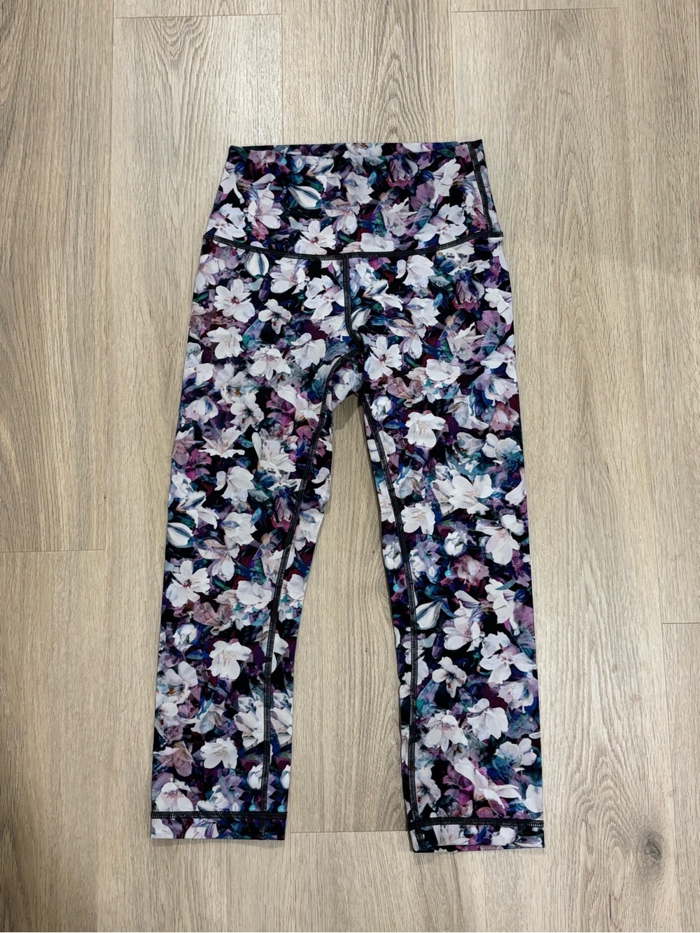 lululemon athletica Women’s Floral Capris